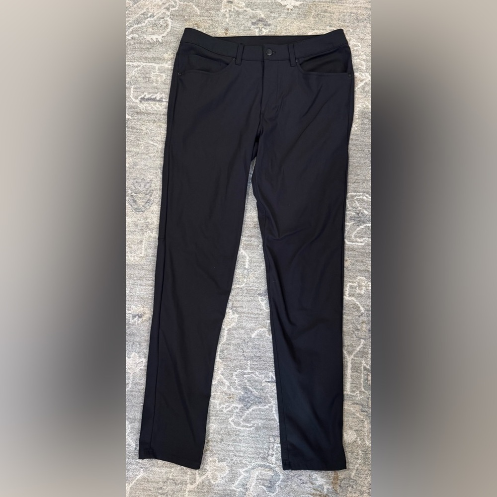 Lululemon Athletica Men's Classic Black Dress Pants